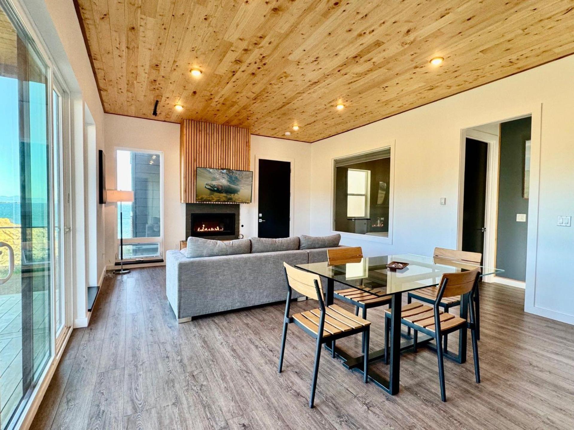 The Cove At Port Orford - 5 Ocean Front Suites Exterior photo